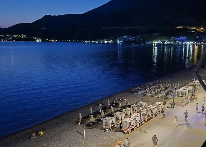 Captain's * Loutráki